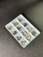 3D TIRNAK METAL CHARM SÜSLEME